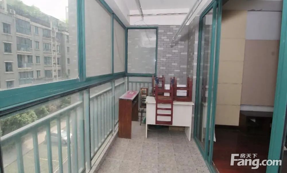 紫金文苑新上电梯大三房楼层位置俱佳采光无遮挡看中可以谈