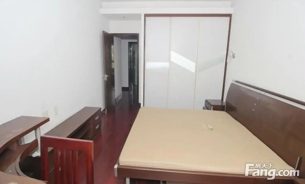 紫金文苑新上电梯大三房楼层位置俱佳采光无遮挡看中可以谈