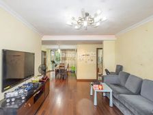 华升新苑,繁华地段,南北通诚意出售,看房很方便