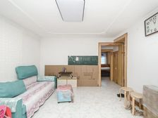 梨园城铁站 云景里 满五年 南北通透低楼层 两居室 诚心出售