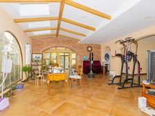 纳帕四期廊院户型,新装修,全屋有地暖,