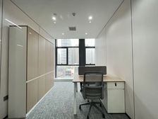 免佣 汉街总部国际198平 精装带家具 低价直租