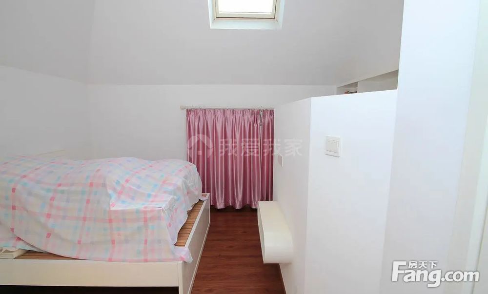 赠送大露台 车位,业主诚新出售,杭州西湖文新紫荆欣苑二手房 六室