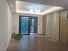 海曙金茂府4室2厅2卫南朝向460.0万元/套出售