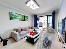 红山中心 新上笋盘 刚需小三房出售 户型方正 看房方便