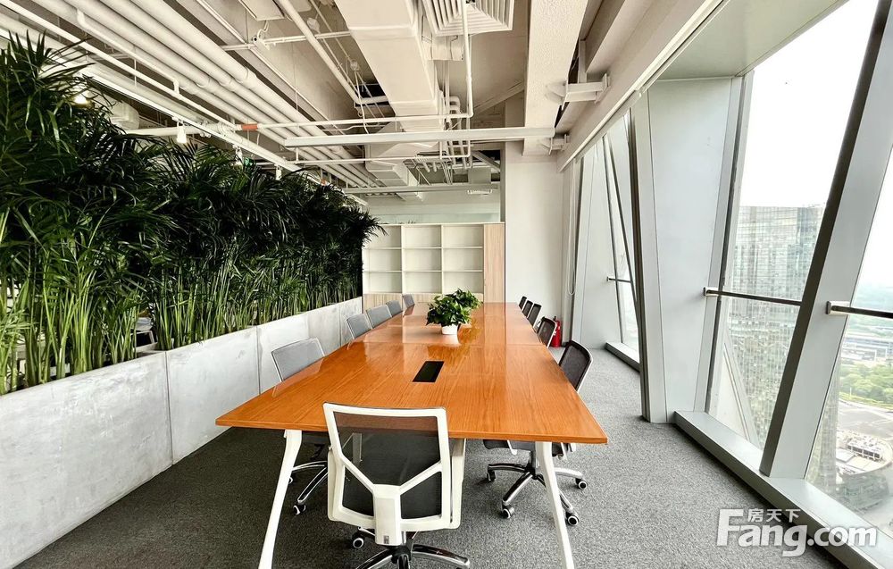 北京金辉大厦写字楼出租·办公室租赁望京地铁旁 金辉绿地 整层精装可