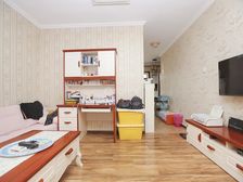 普通住宅长城国际 精装修一居 可直接入住 次顶层通风采光佳