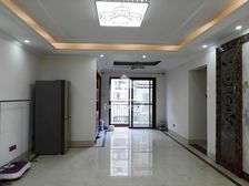 保利山渐青 3房2厅 南北通透 双阳台