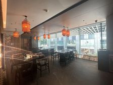 珠江新城中区.超甲写裙楼铺.具备餐饮功能