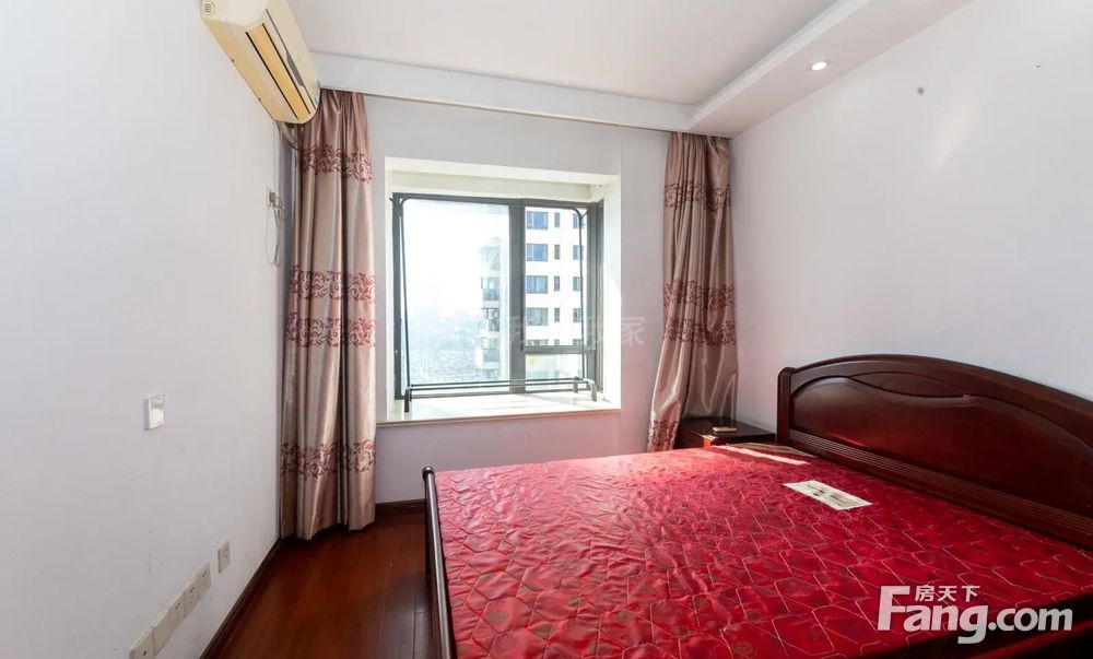 鼎泰花园自住金装两南房采光好无噪音拎包入住配套齐全环境宜居,苏州