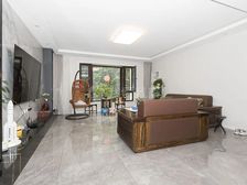 新上茂华璟公院4室2厅 东南北270°三面采光 豪华装修