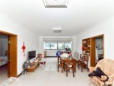 城市恬园2室2厅 想要向阳又是洋房带电梯的小区来看