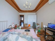 高科西路旁小区 18号线芳芯站 非顶楼三房,首付65万起