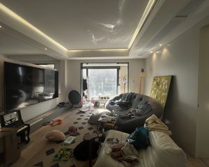 欢乐海岸三期 4室2厅 南北 精装