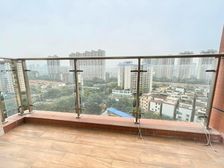 正南向, 亚艺公园站 精装三房 全新未入住