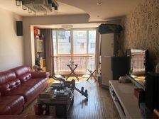 东方苑4室2厅2卫南朝向135.0万元/套出售