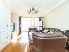 朝青大悦城旁珠江罗马精装 三居室 采光好 满五年+住房