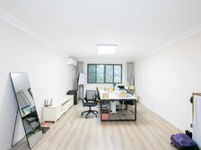 老外街上,板式户型,3开间朝南,全明3房