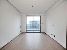 刚挂石材+铝板外立面 自带室内会所 楼幢分布合理动静分离,