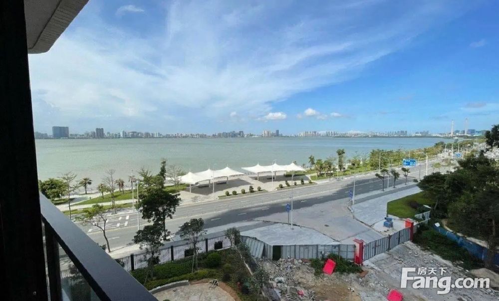 年终钜惠南滨路悦水湾五圆精装修海景现房首付8w起