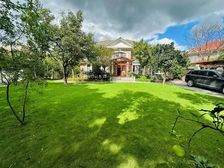 18号地铁口 东方夏威夷 超大花园 精装全送免个税低价急卖