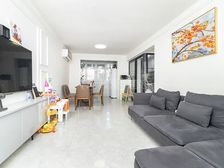 南北通透 双卫三居 满足一家三代人居住 满五 明卫