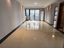 荣和半山华府4房0厅115万