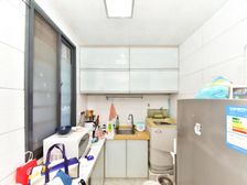 只此一套平江本部蕴秀园一房朝南精装小户总价低带车库车位近地铁