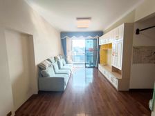 南向三房两卫 精装修 高楼城