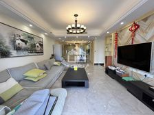 南湖名都广场3房2厅精装222万