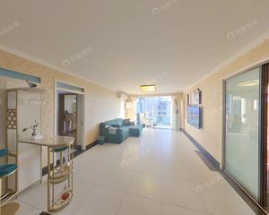 太阳园 142平3居 南向精装修 自住保养好