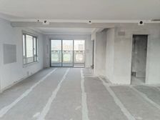 稀缺户型中叠 合适可以谈 业主对价格没有概念 中间楼层采光好