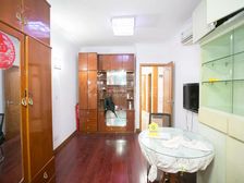 心动低总价两房!,中介1个点,全明南北两房,花园位置,有钥匙