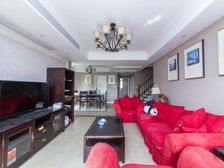 02年竣工,送40平露台,送20平阁楼,六复七送八,高区景观