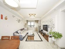 吴江苏州湾;首开玖珑花园3房1卫中间楼层,房子面积小总价低。