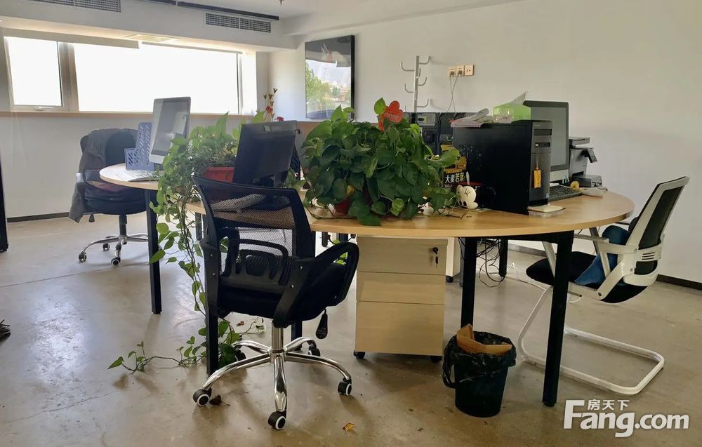 oarspace奥赫空间丨320平米精装修带家具丨视野开阔