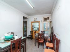 动迁满五,送双天井,空关,看房方便,小区花园位置!