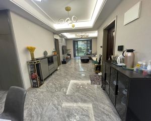 中国铁建青秀澜湾2室2厅1卫南朝向229.0万元/套出售