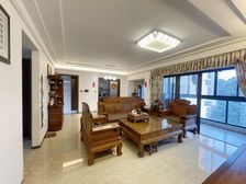 新上房源 岭南山畔 安静大三房 急售 首付15% 业主好聊天