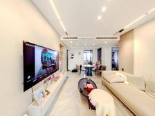 绿城杨柳郡一期【洋房】,精装3房双阳台, 好户型 ,南北通