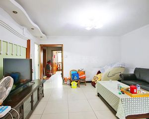 220万急售!首付33万!建鑫园三里!南北通透两居室随时看房