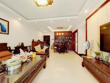 云山锦绣家园 4 房 135.79 方 品质小区 素质住户