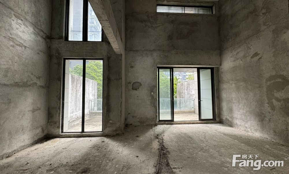 中信红树湾别墅5房2厅4卫2阳台花园全新毛坯