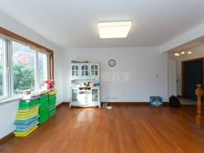 新上经典复式4房,中间楼层,小区央座,双轨交通,近金桥国际。