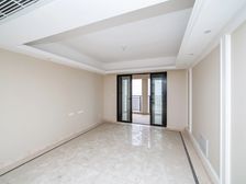 泰和之春 4室2厅 精装修三朝南双阳台视野开阔随时看房