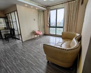 格兰云天东区2室2厅1卫南朝向220.0万元/套出售