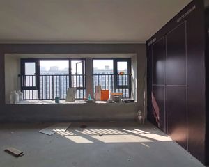 宝龙雅戈尔江汇城3室2厅2卫南朝向225.0万元/套出售