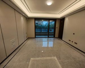 海尔产城创翡翠东方4室2厅2卫南朝向499.0万元/套出售