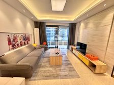 带车位, 青秀万达, 绿地中央广场3房, 建发养云旁