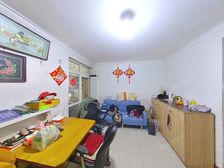 绿景馨园 楼龄新 南北通透